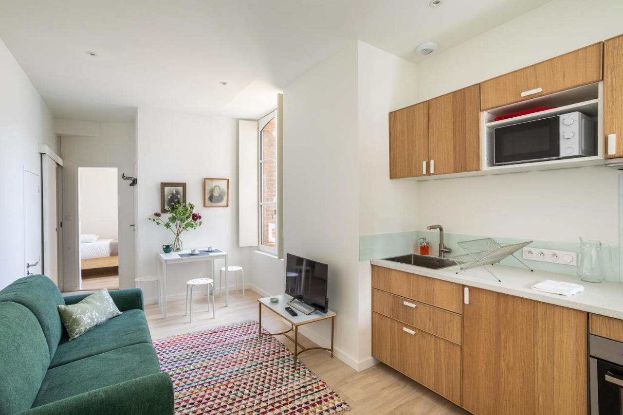 Les Carmelites - Appartements Dans L'Hyper-Centre De 렌 외부 사진